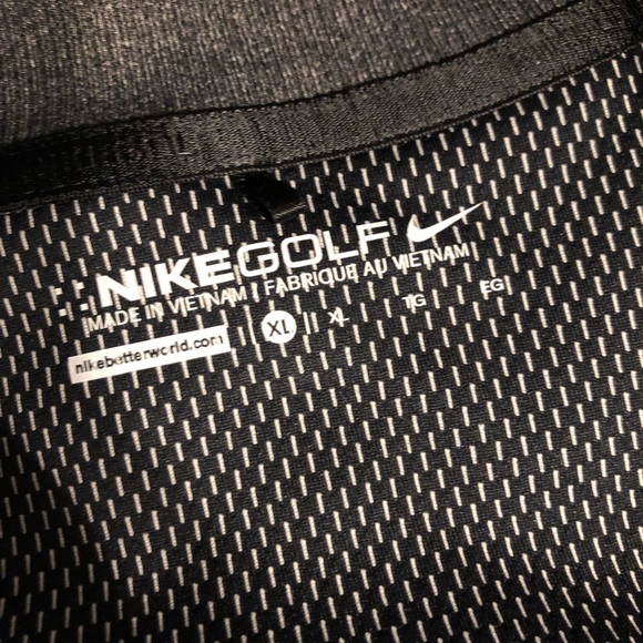 Nike pullover windbreaker - Picture 3 of 3